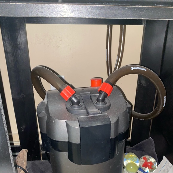 75 gallon fish tank with stand and filter - Picture 3 of 3